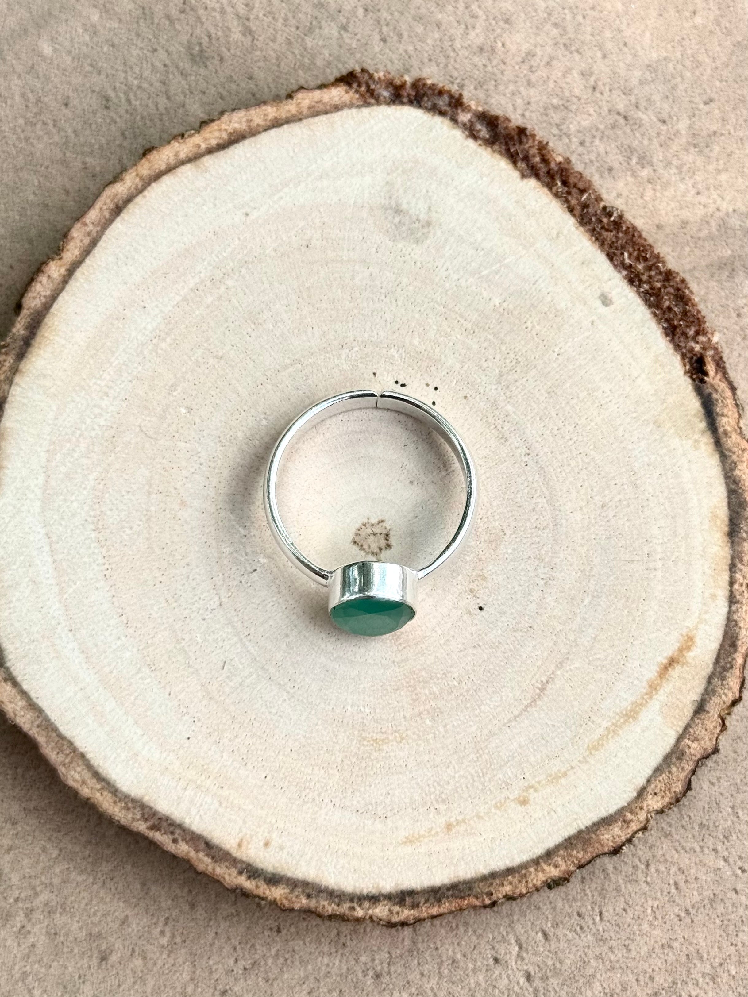 Emerald Adjustable Ring