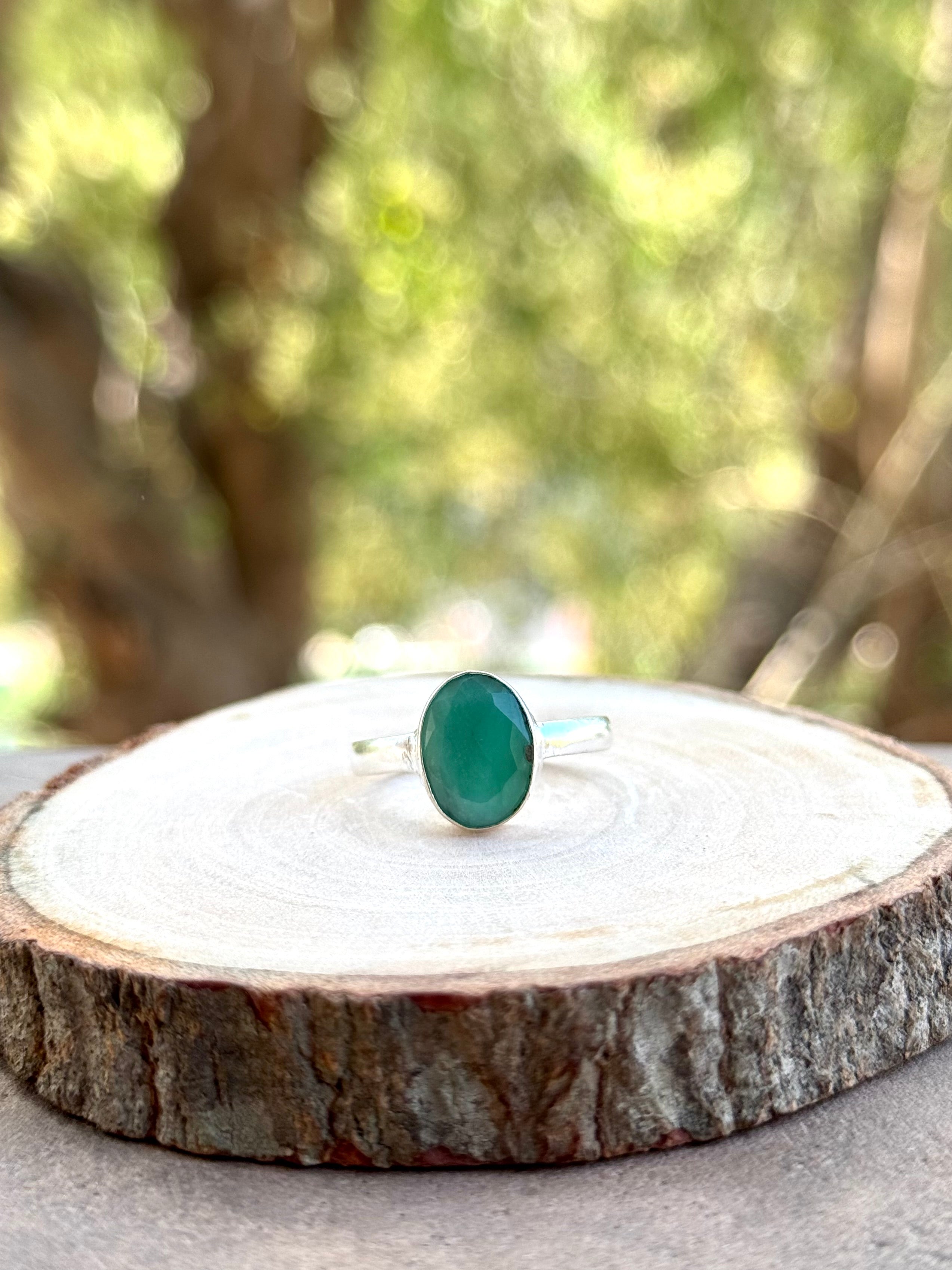 Emerald Adjustable Ring