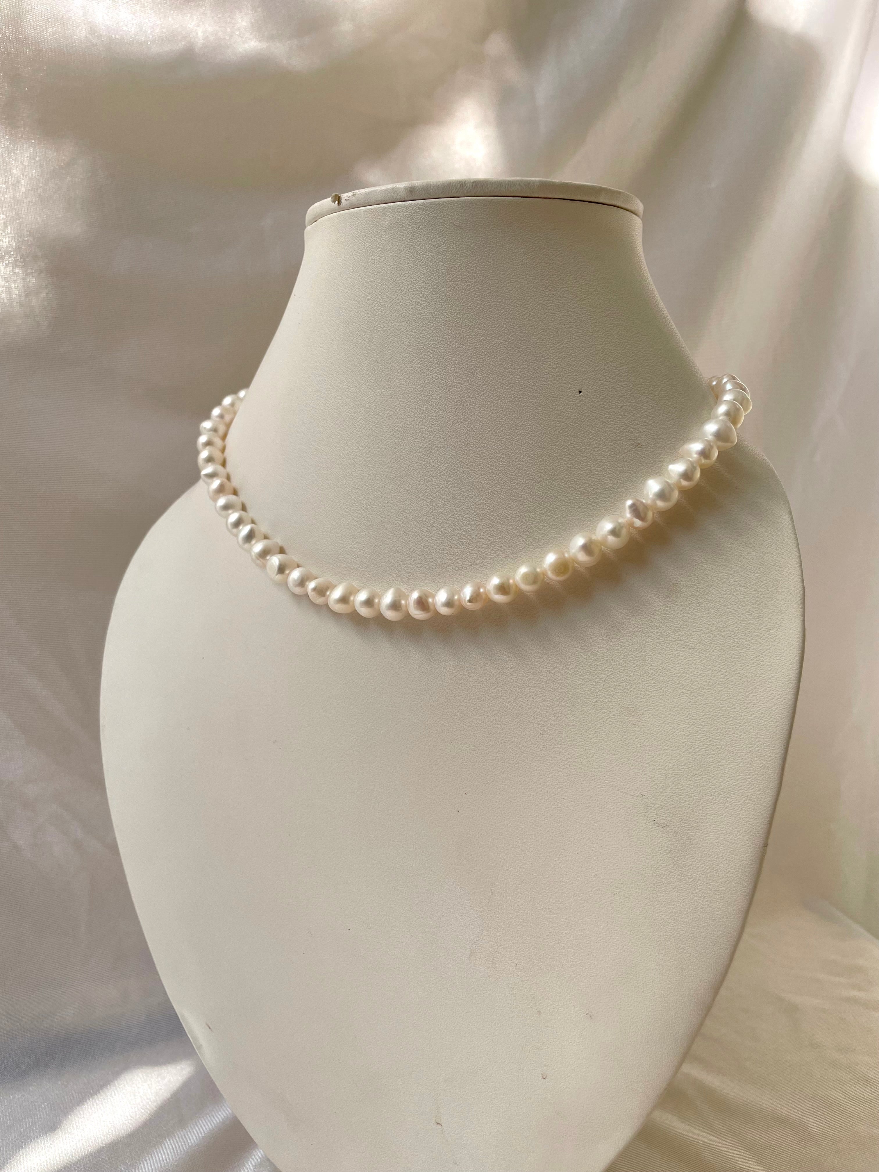 Pearl Necklace – Gemstone Galaxy